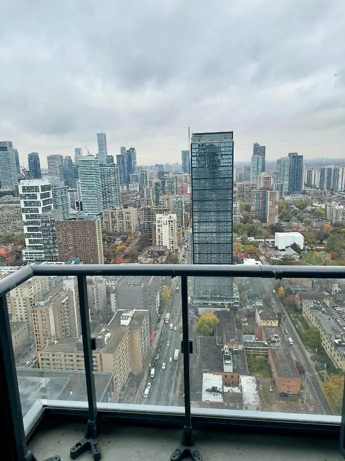 Cozy 2 Bedroom By Eaton Centre Mall Toronto