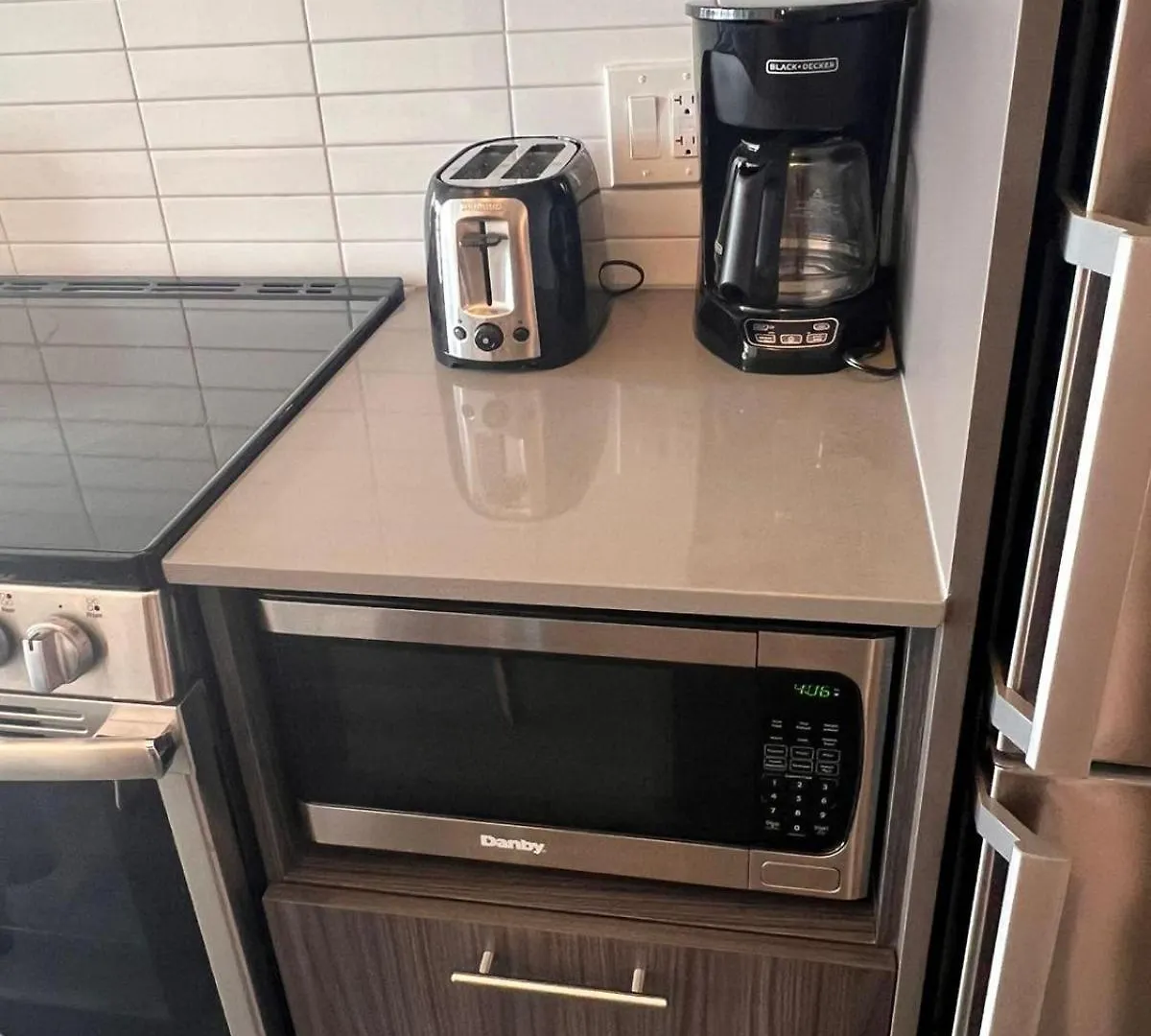 Cozy 2 Bedroom By Eaton Centre Mall Toronto Apartment